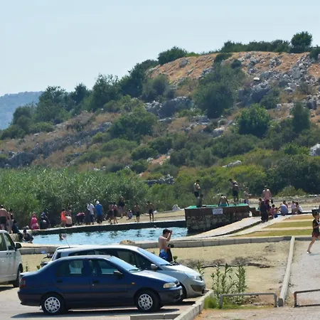 1 Demre